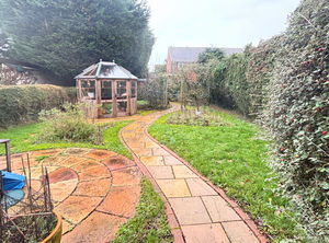 Photo 19- click for photo gallery